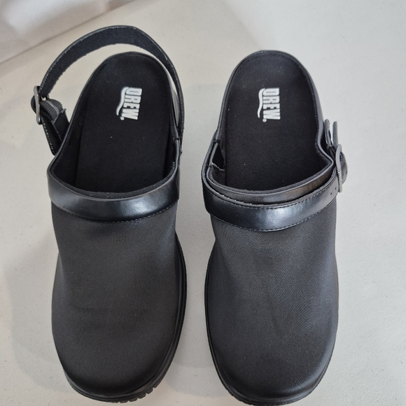 Drew Savannah Black Leather / Black Stretch Convertible Strap Clog - Size 10 WW - Picture 10 of 14